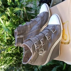 Ash genuine leather grey Thelma wedge sneaker booties. Size 39 worn once